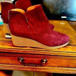 Style& co burgundy suede boots